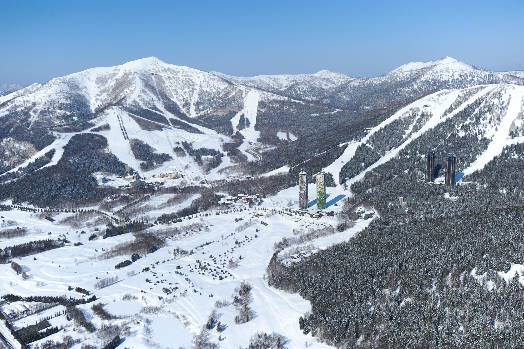 Hoshino Resorts TOMAMU Ski Area