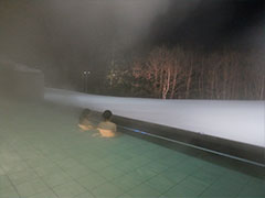 貸切雪見露天風呂